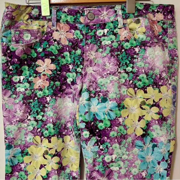 Aeropostale| Purple/Green ‘Ashley’ Floral Ultra Skinny Stretch Jeans Sz 12 - Picture 2 of 5
